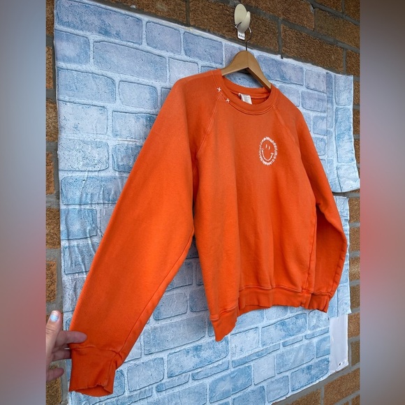 i stole my boyfriend's sweatshirt Smiley Face xx size small - Picture 2 of 12